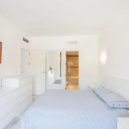Puerto Marina Apartment Benalmadena