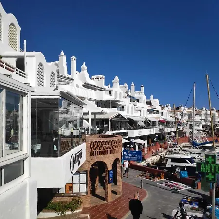 Puerto Marina